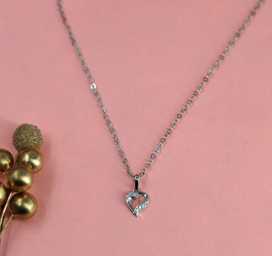Dainty Heart Sparkle Necklace