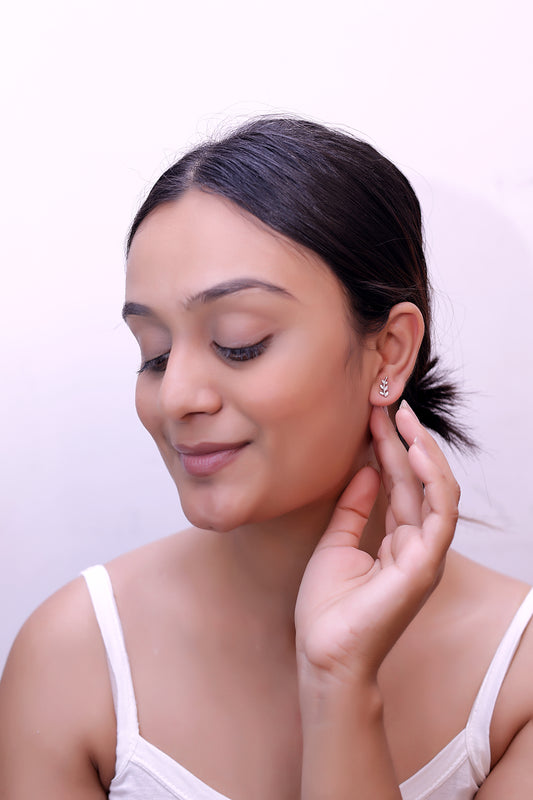 Trendy Leaf Stud Earrings