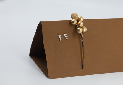 Trendy Leaf Stud Earrings