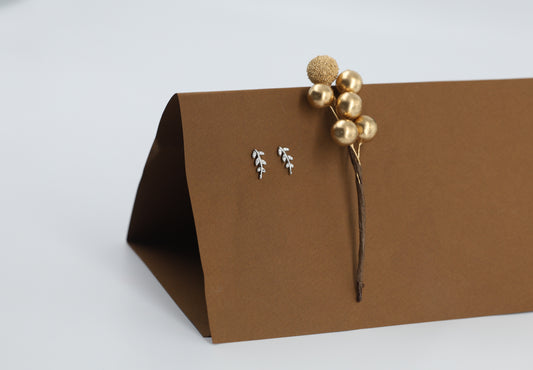 Trendy Leaf Stud Earrings