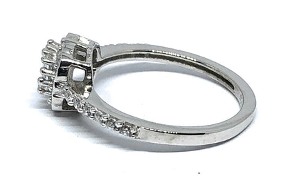 Radiant Princess-Cut Halo Ring